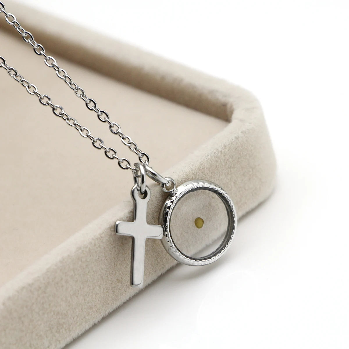 Collar Cristiano con Semilla de Mostaza y Cruz – Mateo 17:20